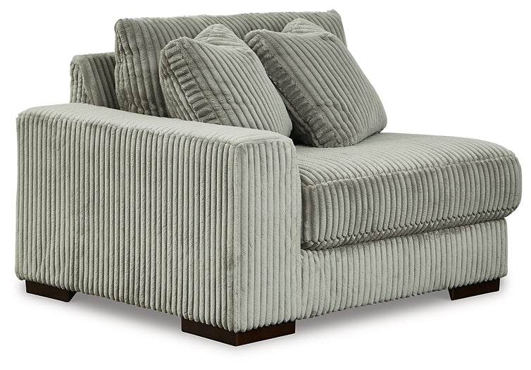 Lindyn 3-Piece Sectional Sofa
