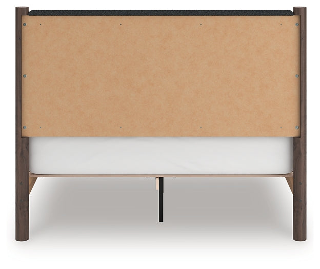 Pamytta  Upholstered Panel Platform Bed