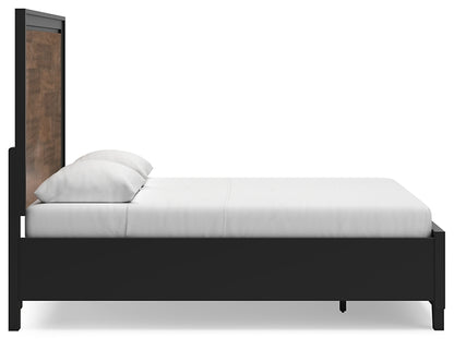 Kraeburn  Panel Storage Bed