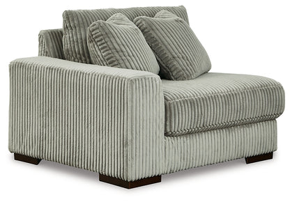Lindyn 3-Piece Sectional Sofa