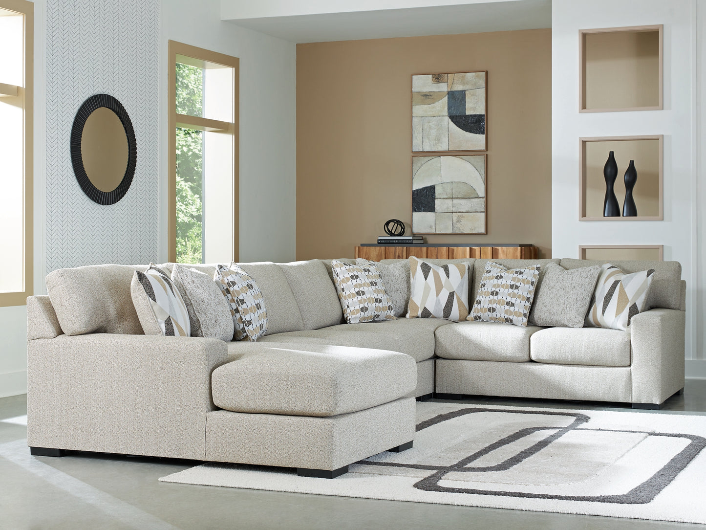 Laurelgrove 5-Piece Sectional with Chaise