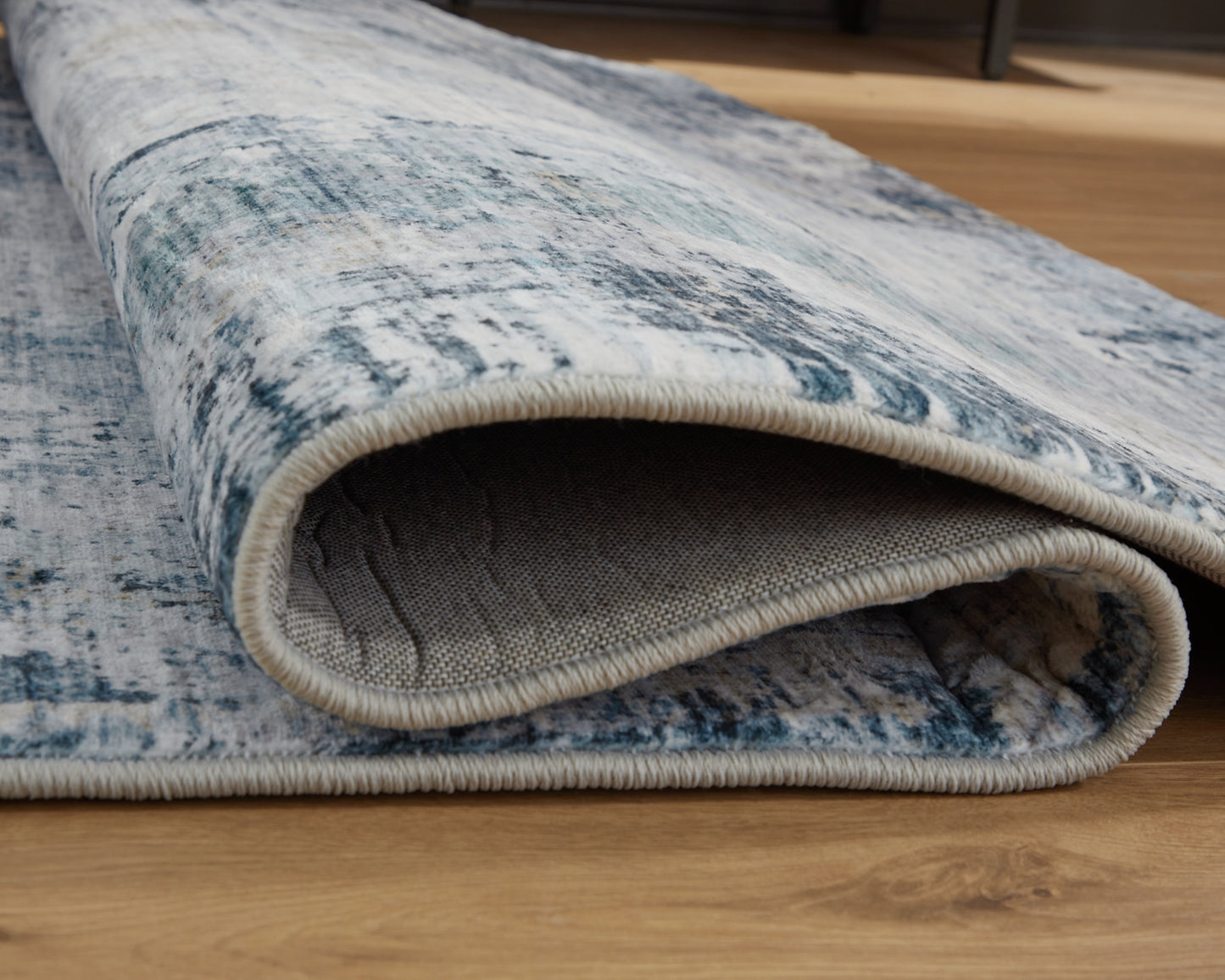 Arlenmont Memory Foam Medium Rug