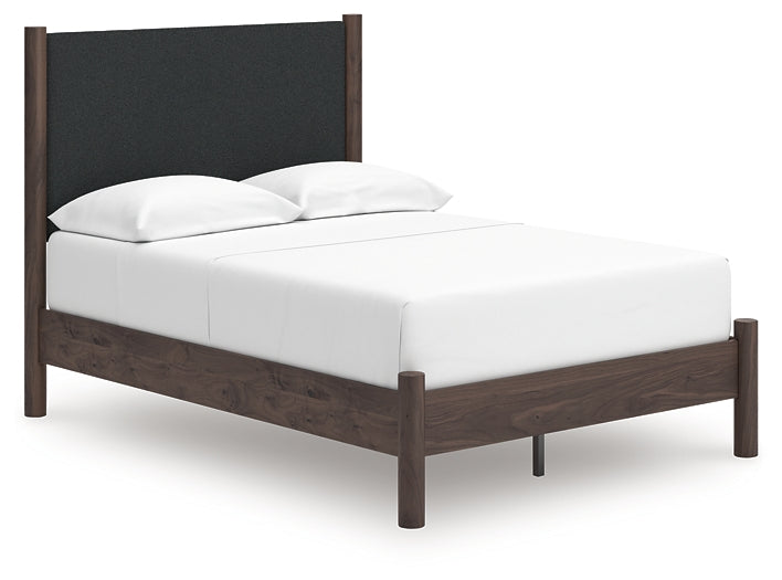 Pamytta  Upholstered Panel Platform Bed