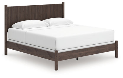 Pamytta  Panel Bed