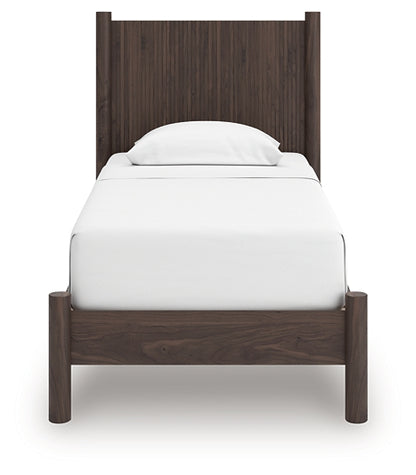 Pamytta  Panel Platform Bed