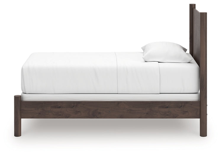 Pamytta  Panel Bed