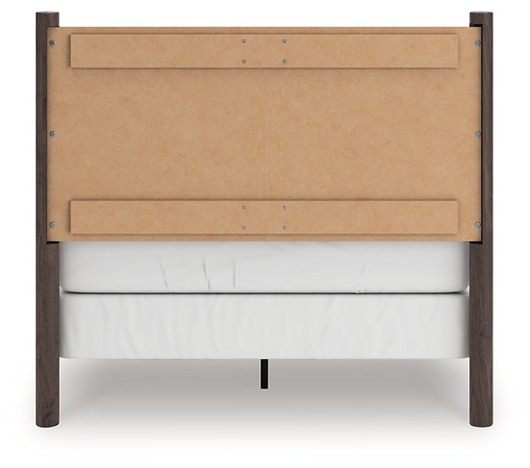 Pamytta  Panel Bed