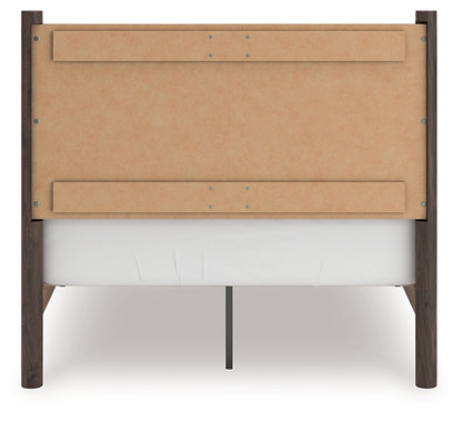 Pamytta  Panel Platform Bed