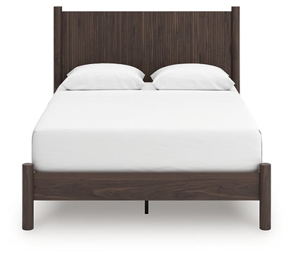 Pamytta  Panel Platform Bed