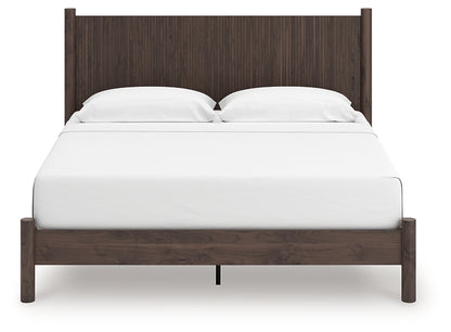 Pamytta  Panel Platform Bed