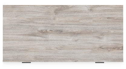 Vessalli King Panel Bed with Mirrored Dresser and Chest