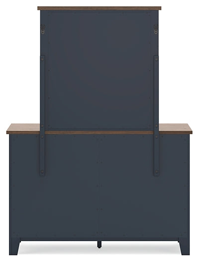 Landocken Twin Panel Headboard with Mirrored Dresser and Chest