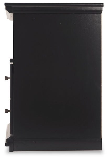 Queen Panel Bed with Mirrored Dresser, Chest and Nightstand