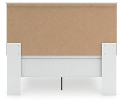 Bostwick Shoals Queen Panel Bed with Mirrored Dresser