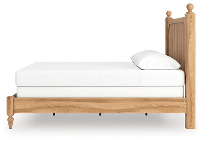 Aleaport Queen Panel Bed with Mirrored Dresser