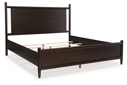Dantenton King Panel Bed
